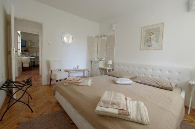 Apartments Lorenandreja 拉布 外观 照片