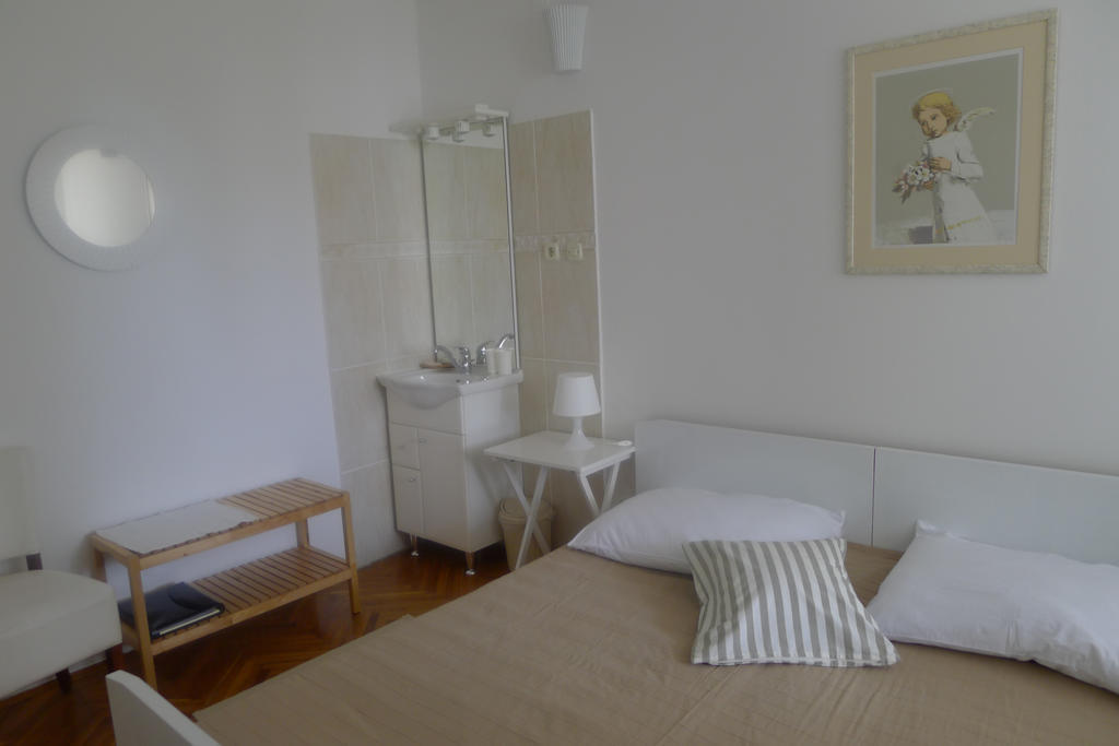 Apartments Lorenandreja 拉布 外观 照片