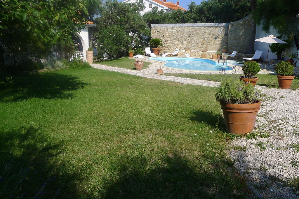 Apartments Lorenandreja 拉布 外观 照片